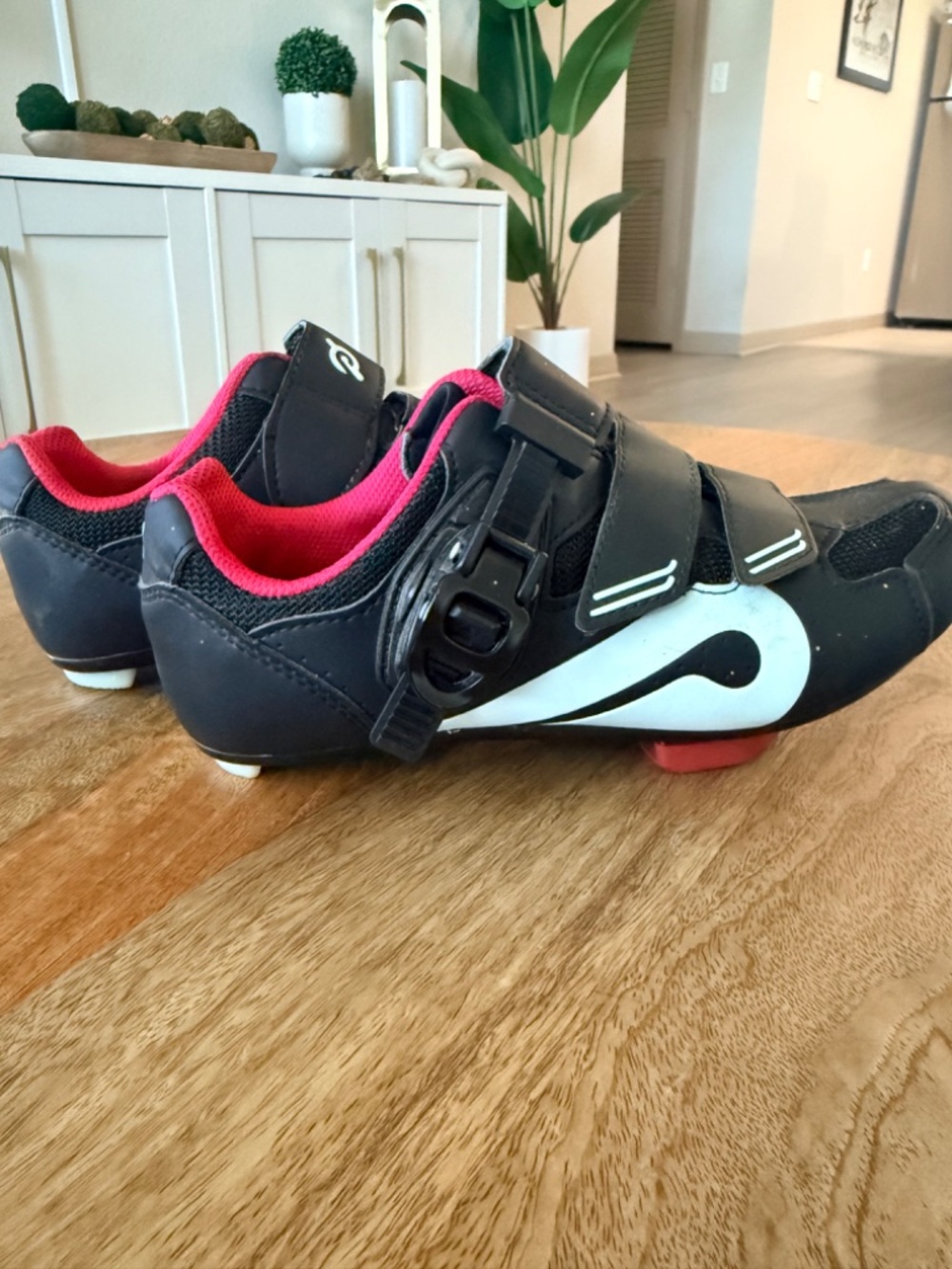 Peloton Shoes Size 38